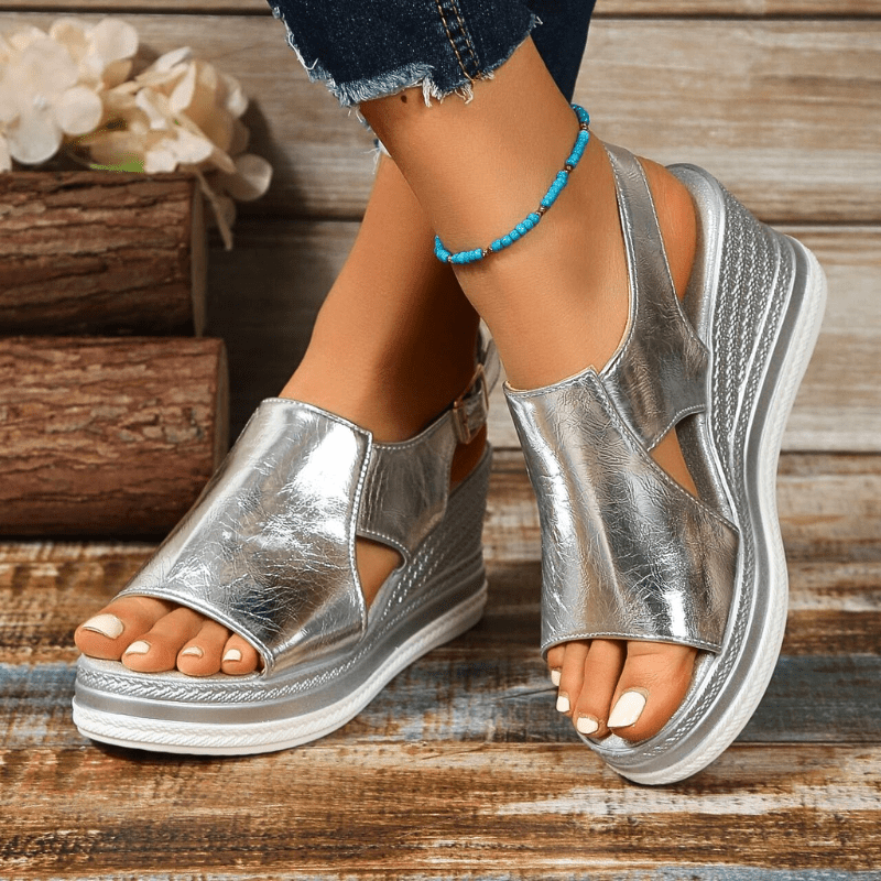 Baylie - Stylowe Metaliczne Sandały