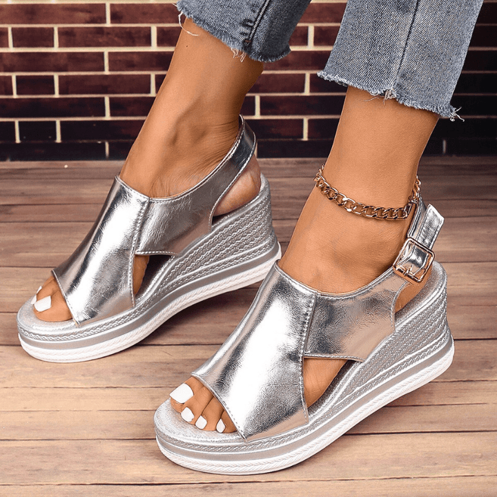 Baylie - Stylowe Metaliczne Sandały