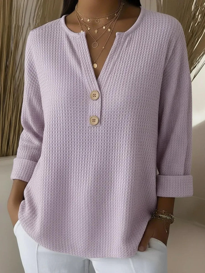 Lousia | T-shirt Henley z fakturą wytłaczaną i guzikami