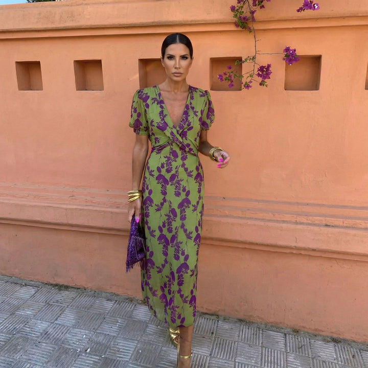Ani – Elegancka sukienka z dużymi bufkami