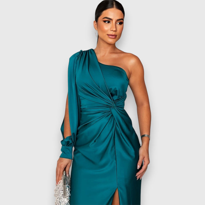 Vera – Elegancka i Nowoczesna Sukienka na Każdą Okazję